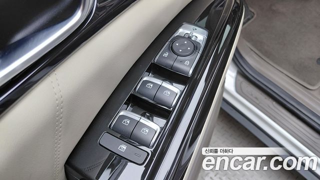Kia Carnival (IV) Gasoline 7-Seater Signature 2023 — фото 30