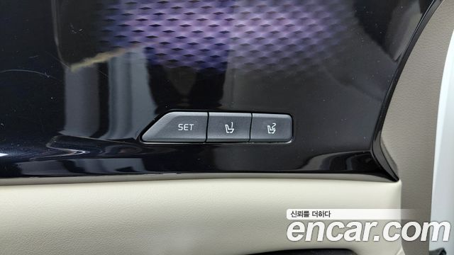 Kia Carnival (IV) Gasoline 7-Seater Signature 2023 — фото 32