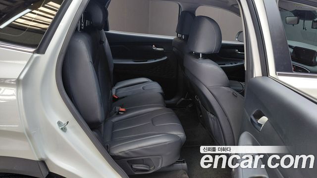 Hyundai Santa Fe Gasoline 2.5T 2WD Exclusive 2023 — фото 11