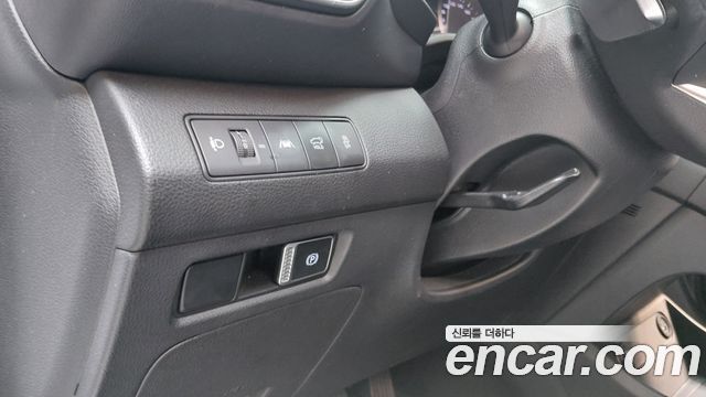 Hyundai Santa Fe Gasoline 2.5T 2WD Exclusive 2023 — фото 20