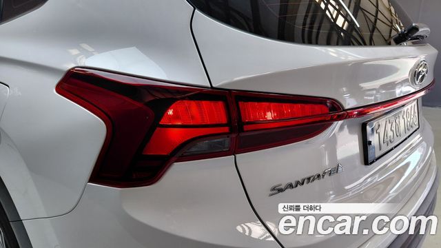 Hyundai Santa Fe Gasoline 2.5T 2WD Exclusive 2023 — фото 23