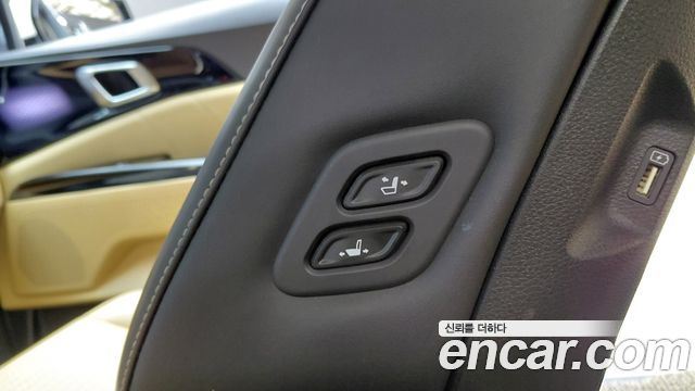 Kia Carnival (IV) Diesel 9-Seater Signature 2023 — фото 30