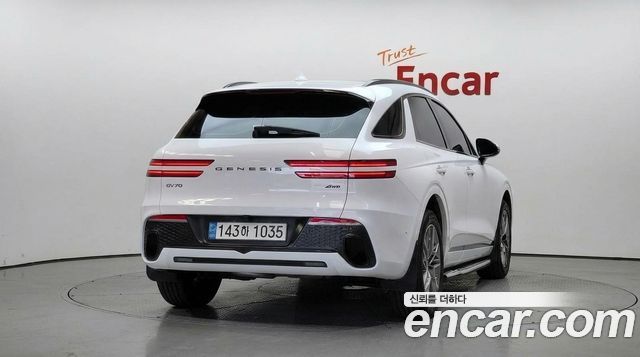Genesis GV70 2.5T Gasoline AWD 2023 — фото 4