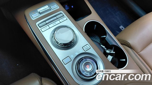 Genesis GV70 2.5T Gasoline AWD 2023 — фото 9