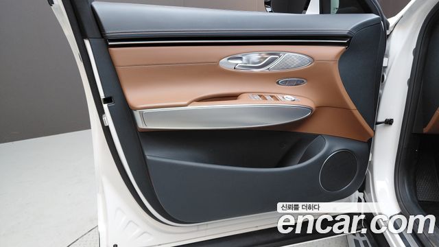 Genesis GV70 2.5T Gasoline AWD 2023 — фото 24