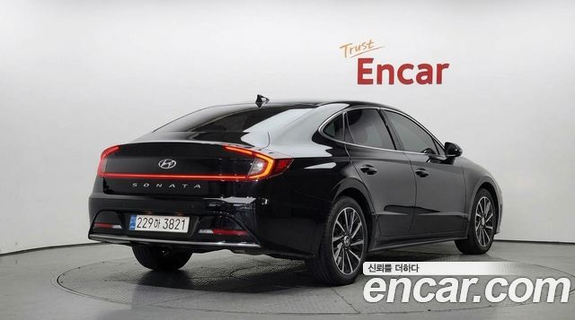Hyundai Sonata (DN8) 2.0 Premium Plus 2023 — фото 2