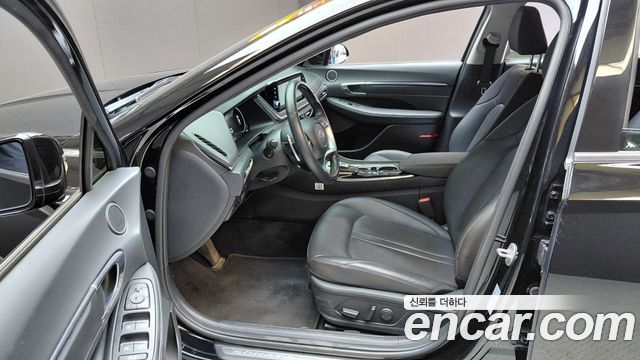 Hyundai Sonata (DN8) 2.0 Premium Plus 2023 — фото 10