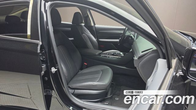 Hyundai Sonata (DN8) 2.0 Premium Plus 2023 — фото 12
