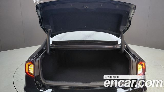 Hyundai Sonata (DN8) 2.0 Premium Plus 2023 — фото 17