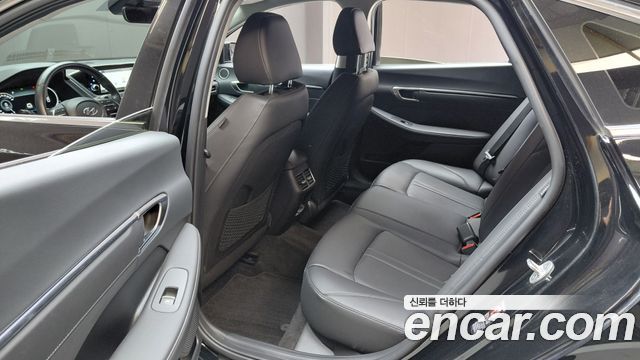 Hyundai Sonata (DN8) 2.0 Premium Plus 2023 — фото 26