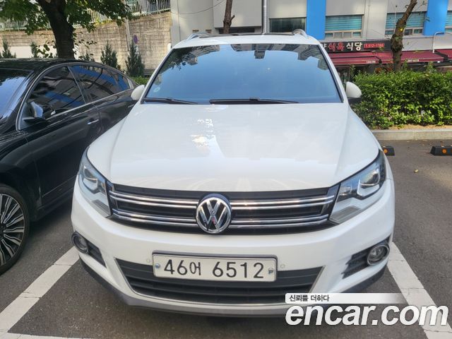 Volkswagen Tiguan 2.0 TDI  Premium 5N