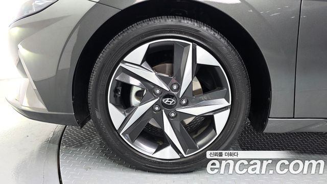 Hyundai Avante (CN7) 1.6 Inspiration 2021 — фото 5