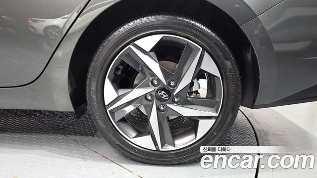 Hyundai Avante (CN7) 1.6 Inspiration 2021 — фото 27