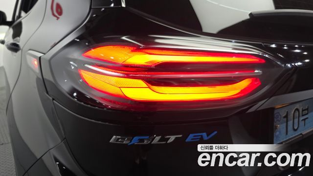Chevrolet Bolt EV EV Premier 2023 — фото 23