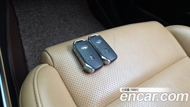 Kia K7 Premier Hybrid Noblesse 2020 — фото 17
