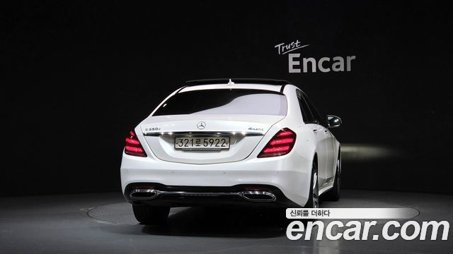Mercedes-Benz S-Class (W222) S350 d 4MATIC AMG Line 2020 — фото 4