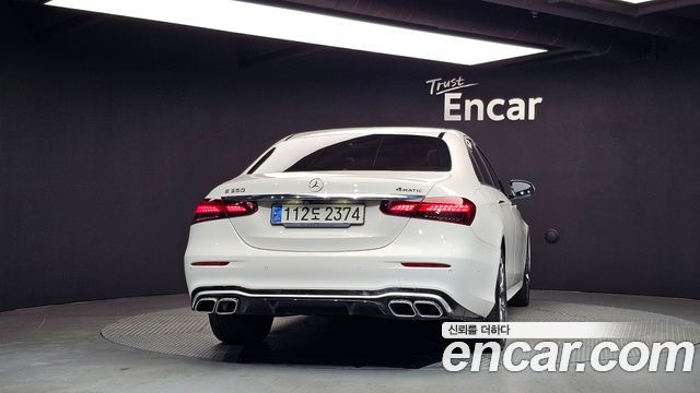 Mercedes-Benz E-Class (W213) E220d 4MATIC AMG Line 2021 — фото 4