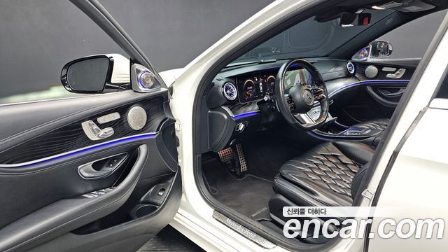 Mercedes-Benz E-Class (W213) E220d 4MATIC AMG Line 2021 — фото 10