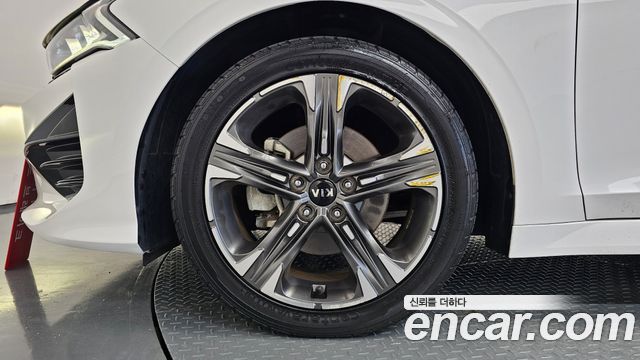 Kia K5 (III) 2.0 Noblesse 2021 — фото 5