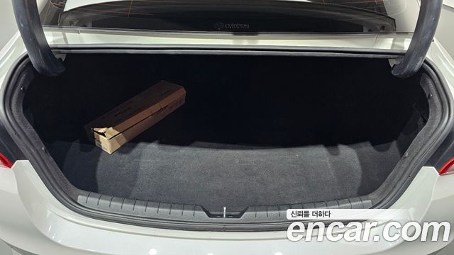 Kia K5 (III) 2.0 Noblesse 2021 — фото 18