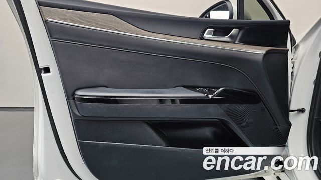 Kia K5 (III) 2.0 Noblesse 2021 — фото 24