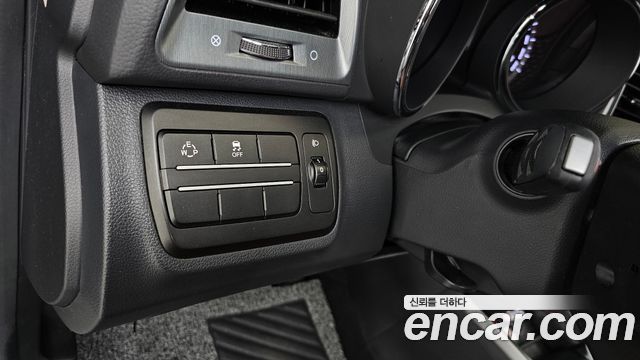 KG Mobility (SsangYong) Tivoli Armor Gear Edition 2WD 2018 — фото 28