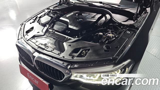 BMW 5 Series (G30) 530i M Sport Package 2017 — фото 6