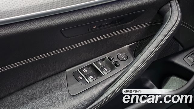 BMW 5 Series (G30) 530i M Sport Package 2017 — фото 21
