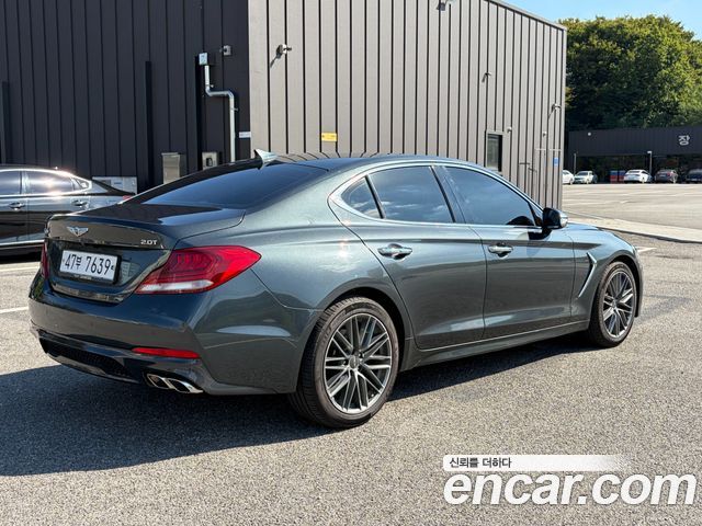 Genesis G70 2.0T Supreme 2018 — фото 2