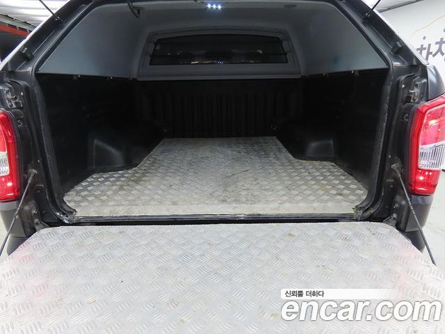 KG Mobility (SsangYong) Rexton Sports Khan Diesel 2.2 4WD Wild 2022 — фото 21