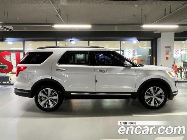 Ford Explorer 3.5 Limited 4WD 5th 2018 — фото 3