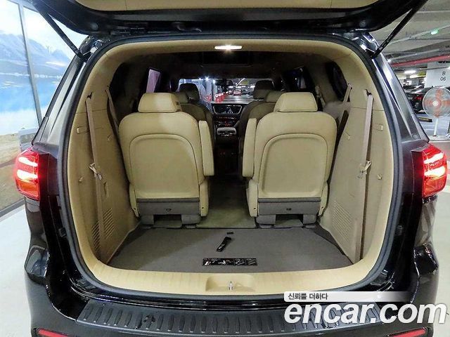 Kia Carnival 9-Seater Hi-Limousine Luxury 2019 — фото 21