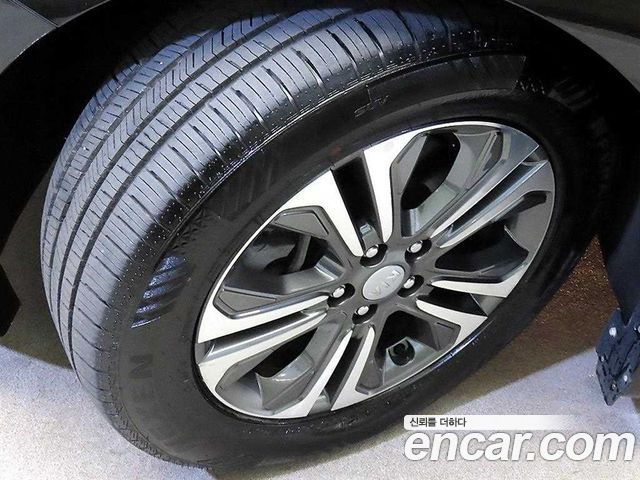 Kia Carnival 9-Seater Hi-Limousine Luxury 2019 — фото 24