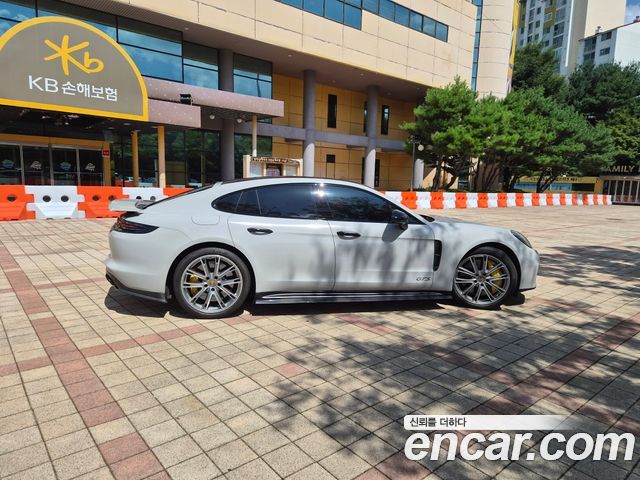 Porsche Panamera (971) 4.0 GTS 2019 — фото 6