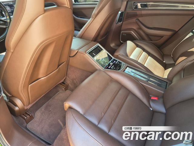 Porsche Panamera (971) 4.0 GTS 2019 — фото 16