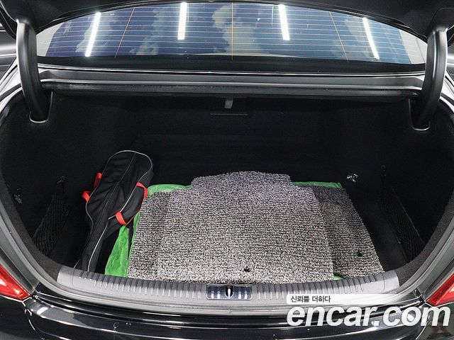 Genesis EQ900 3.3 T-GDI AWD Prestige 2017 — фото 5