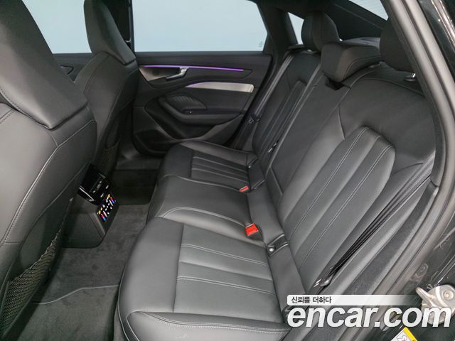 Audi A6 (C9) 45 TFSI Quattro S Line 2026 — фото 21