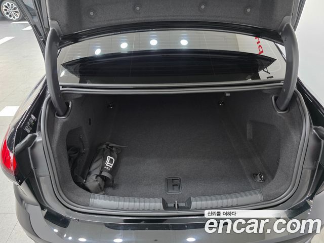 Audi A6 (C9) 45 TFSI Quattro S Line 2026 — фото 23