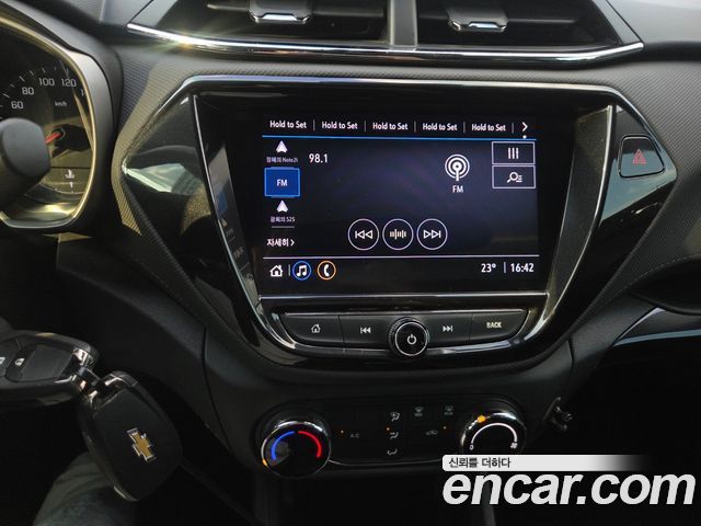 Chevrolet Trailblazer 1.3 Turbo 2WD LS 2022 — фото 9