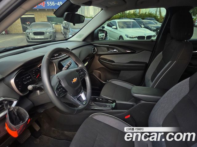 Chevrolet Trailblazer 1.3 Turbo 2WD LS 2022 — фото 20