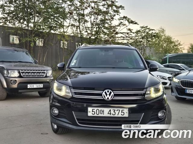 Volkswagen Tiguan 2.0 TDI  Premium 5N 2015 — фото 1
