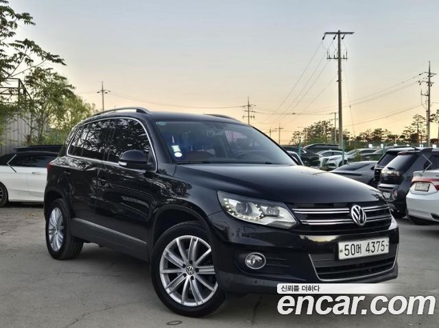 Volkswagen Tiguan 2.0 TDI  Premium 5N 2015 — фото 2