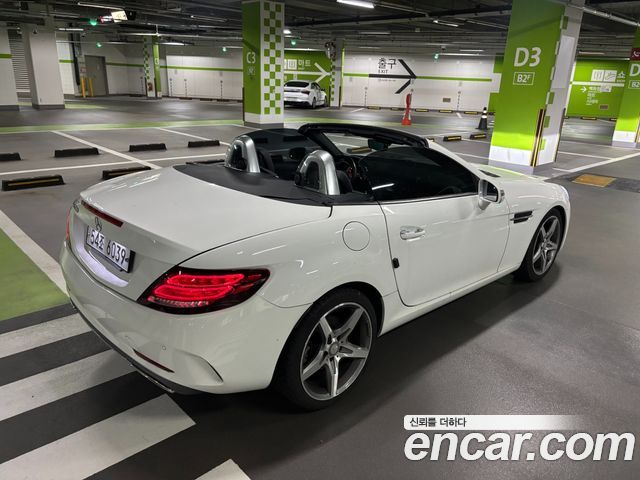 Mercedes-Benz SLC-Class (R172) SLC200 2017 — фото 5