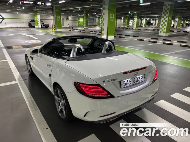 Mercedes-Benz SLC-Class (R172) SLC200 2017 — фото 6