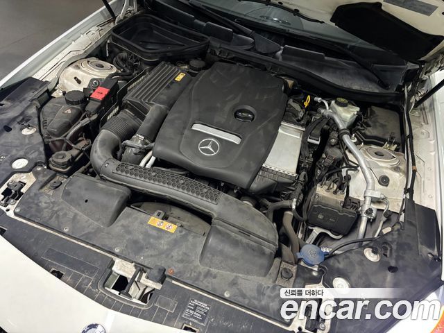 Mercedes-Benz SLC-Class (R172) SLC200 2017 — фото 15