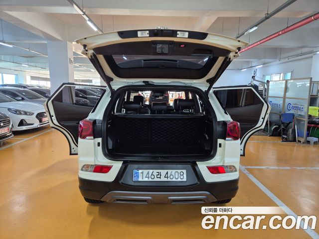 KG Mobility (SsangYong) Beautiful Korando Gasoline 1.5 2WD C5 Plus 2021 — фото 6