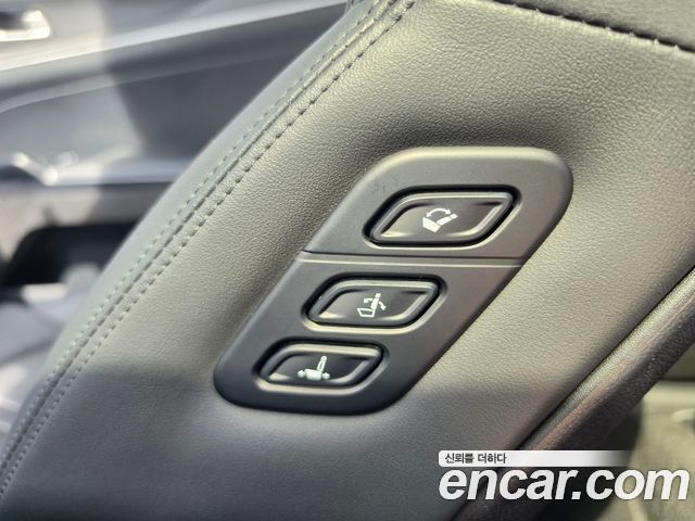 Kia K5 (III) 2.0 Prestige 2022 — фото 18