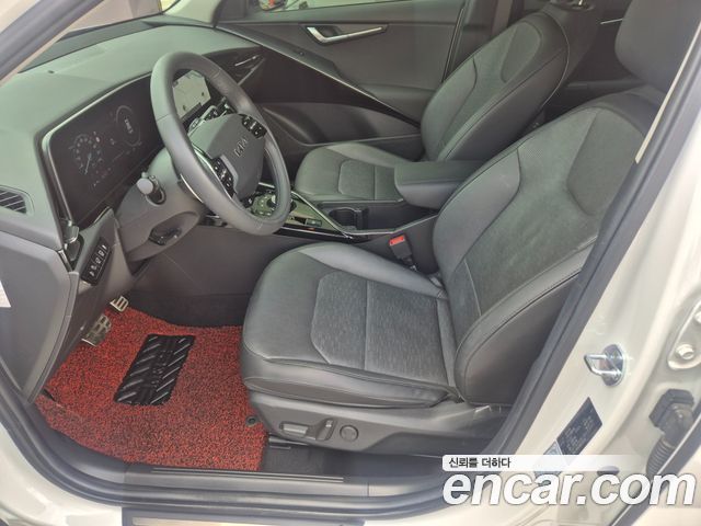 Kia Niro Signature 2022 — фото 10