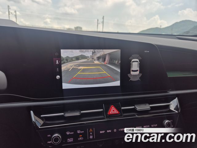 Kia Niro Signature 2022 — фото 19