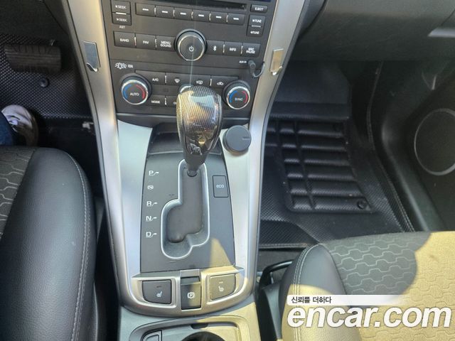 Chevrolet Captiva 2WD LT 2015 — фото 10